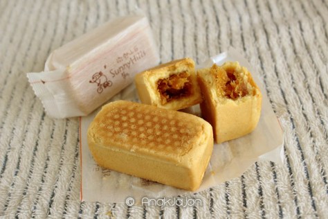 pineapple cakes sunny hills