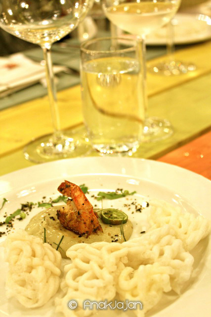 Grilled King Prawn with Green Curry Espuma