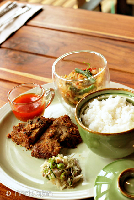 Balinese Duck Betutu (Quarter IDR 79k, Whole IDR 345k)