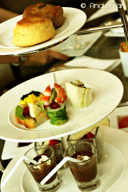 Fragrance High Tea Set