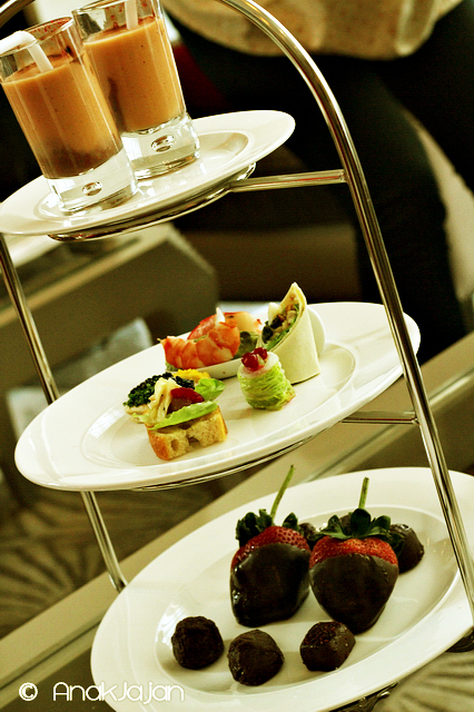 Tutty Fruity High Tea Set