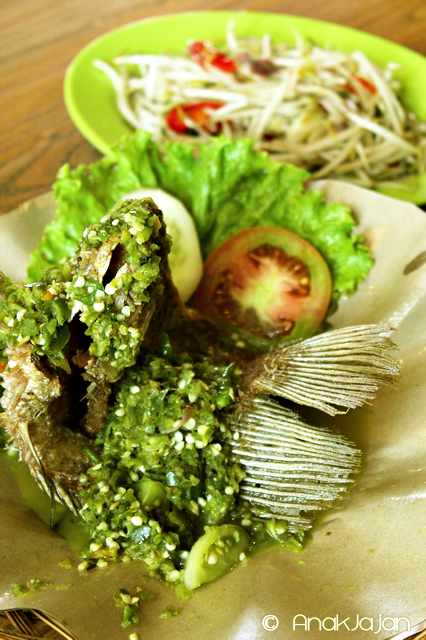 Gurame Goreng Cabe Ijo IDR 35k (Non Paket) , IDR 37k (Paket) 
