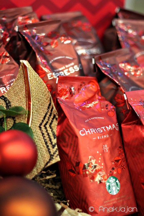 starbucks holiday 2013