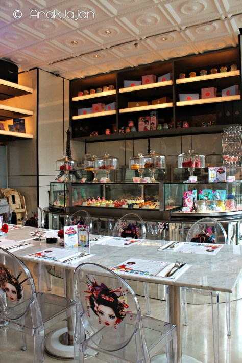 Cake display at JJ Royal Brasserie