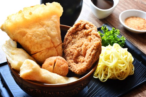 Pempek Campur (start IDR 7k)