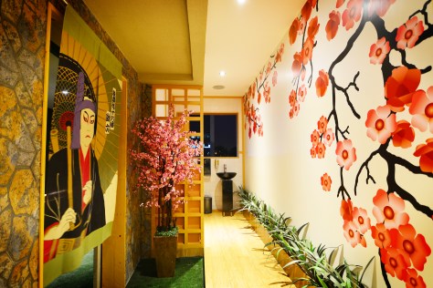 RAIZO Sushi Bar & Rooftop