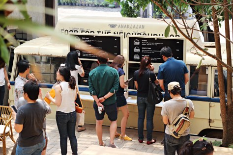 Three Buns Burger and Heads