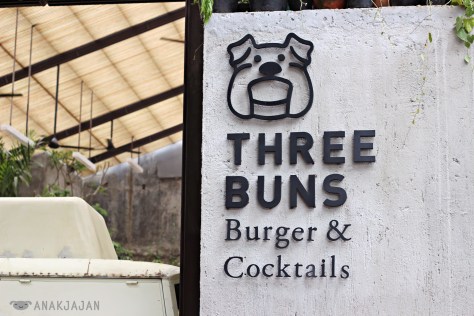 Three Buns Burger and Heads