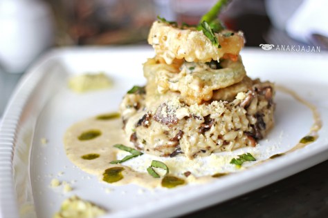 Risotto Arborio, risotto with organic mushroom, vegetable tempura, asparagus, pesto custard and mascarpone cream