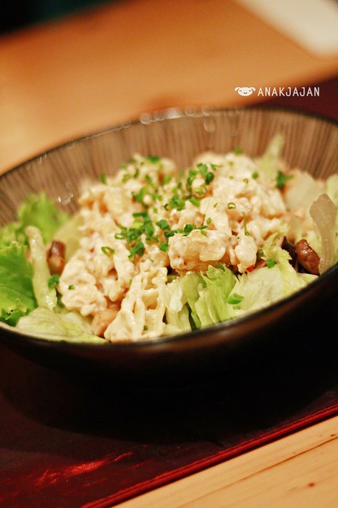 Ebi Tempura Spicy Salad IDR 48k