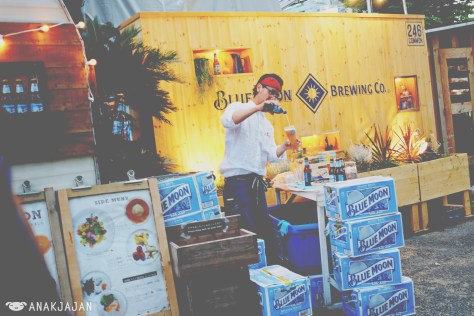 BLUE MOON – The Natural Bar