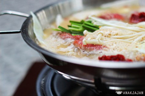 Momo Beef Hotpot IDR 135k (Spicy)