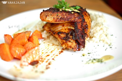 Chipotle Glazed Herb Chicken IDR 65k