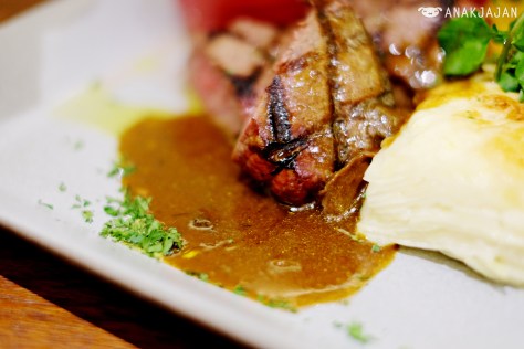 Black Angus Sirloin Beef IDR 198k