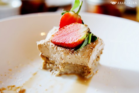 Pastel de Fres Leches IDR 35k