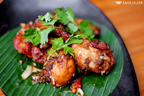 Kai Pad Prik Klea IDR 60k