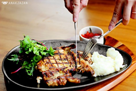 Garlic Spring Chicken IDR 120k