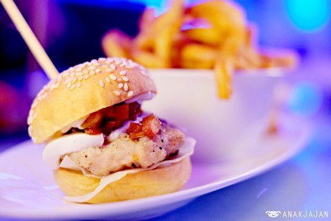 Lobster / US Beef Burger IDR 160k