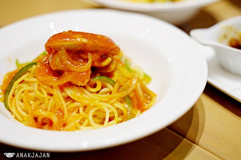 Neapolitan with Chicken Sausage Pasta IDR 52k