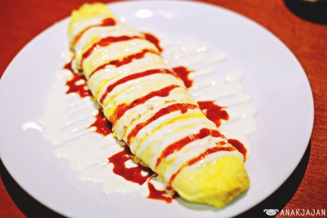 Chilli Chicken Egg Roll IDR 42k (Regular) / IDR 25k (Half)
