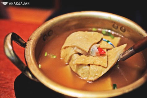 Seafood Cake Soup IDR 28k