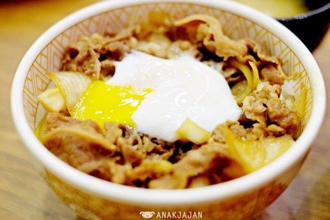 Half Boiled Egg Beef Bowl IDR 30.9k (Regular)