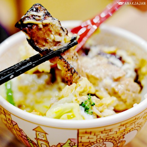 Teriyaki Chicken Mayo Bowl with Mayonnaise and Egg IDR 27.2k (Regular)