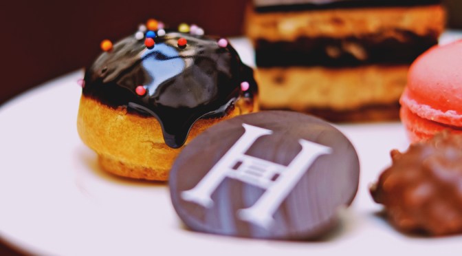 Courtyard Cafe – The Hermitage Hotel Menteng Jakarta