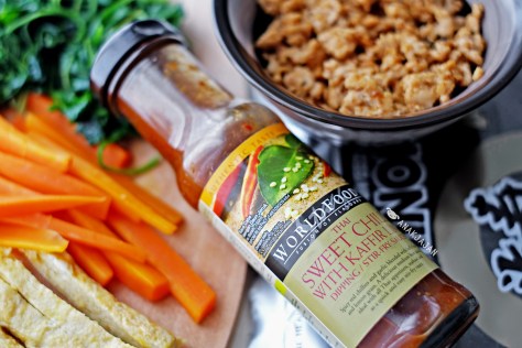 WORLDFOODS Thai Sweet Chilli with Kaffir Lime Dipping/ Stir-fry Sauce