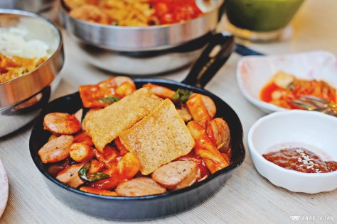 Beef Sausage Topokki IDR 35.4k