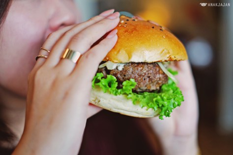 Juicy Lucy Monster IDR 70k