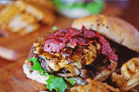 The Republican Monster IDR 76k