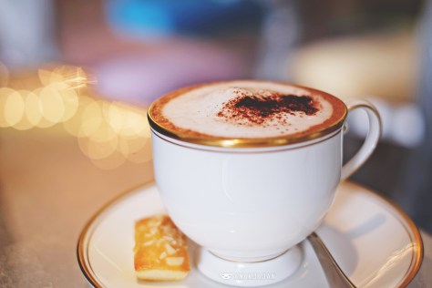 Amber Signature Hot Chocolate IDR 55k