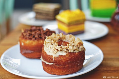 Tiramisu Cronut IDR 20k, Nutella Cronut IDR 20k