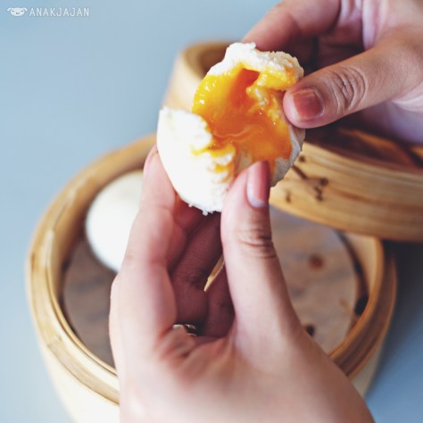 Pao Telur Asin IDR 35k