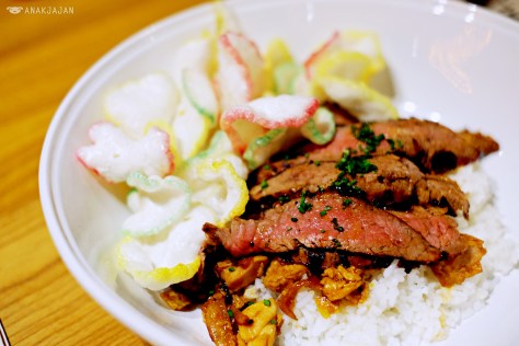 Nomz Crazy Rice IDR 110k