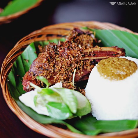 Bebek Goreng IDR 24.5k or IDR 26.5k with Sambel Pencit