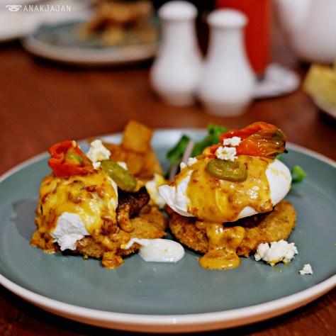 Mexican Eggs Benedict IDR 80k