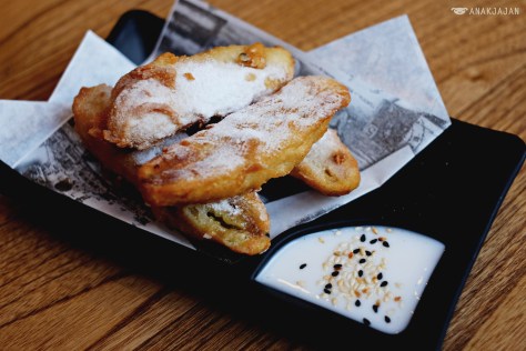 Crispy Fried Banana, Sesame Seed, Coconut Sauce IDR 28k