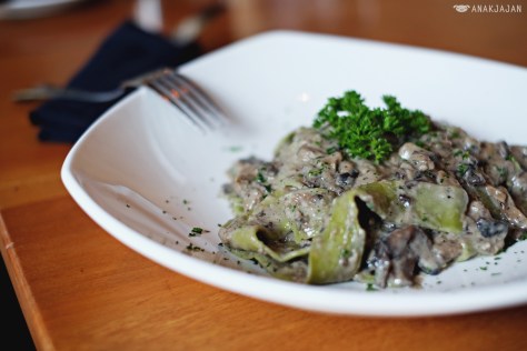 Parpadelle Verdi Ai Funghi IDR 84k