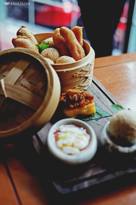 Assorted Indonesian Fritters with Fermented Cassava and Smoked Banana Ice Cream IDR 45k