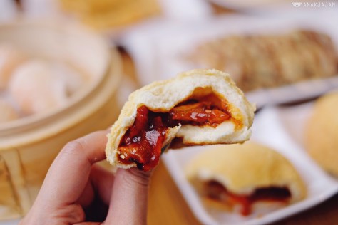 Baked Bun with BBQ Pork IDR 38.8k