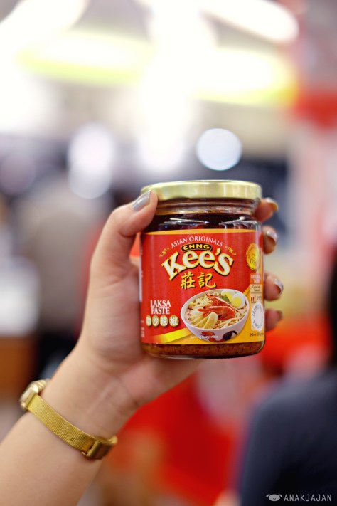 singapore food aisle