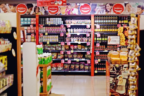 singapore food aisle