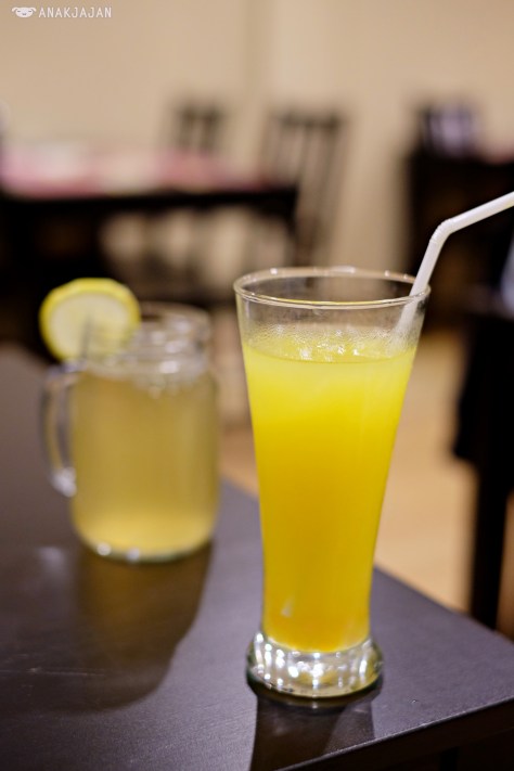 Honey Lemon IDR 22k/ Markisa (PassionFruit) Juice with Popping Bubble IDR 22k