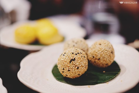 Black Sesame Glutinous Rice Ball IDR 25k