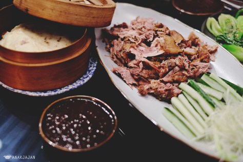 Crispy Aromatic Duck with Mandarin Pancakes and Housin Sauce