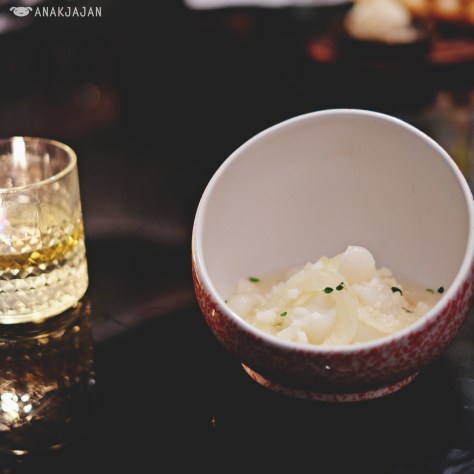 Almond Jelly, Lychee Granita, Water Chestnut, Pear, Longan IDR 45k