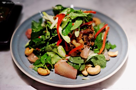 Soft shell crab pamelo salad with cashew and green mango salad with nuoc cham dressing IDR 55k