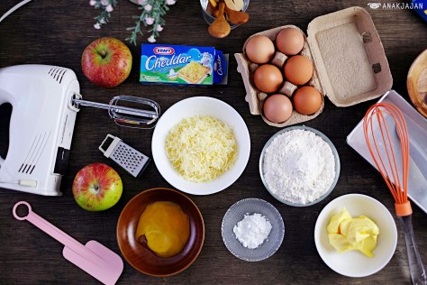 KRAFT Cheese Mini Apple Tart